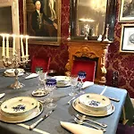Charming Elegant In Historic Art Nouveau Building, 3* Milan
