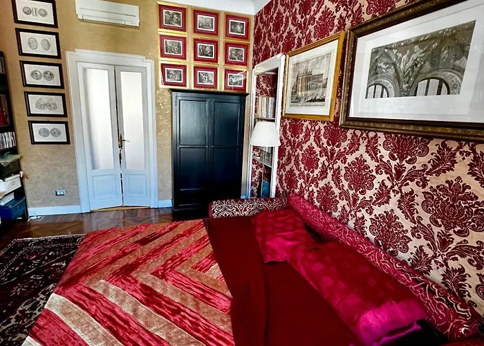 Charming Elegant In Historic Art Nouveau Building, 3* Mailand